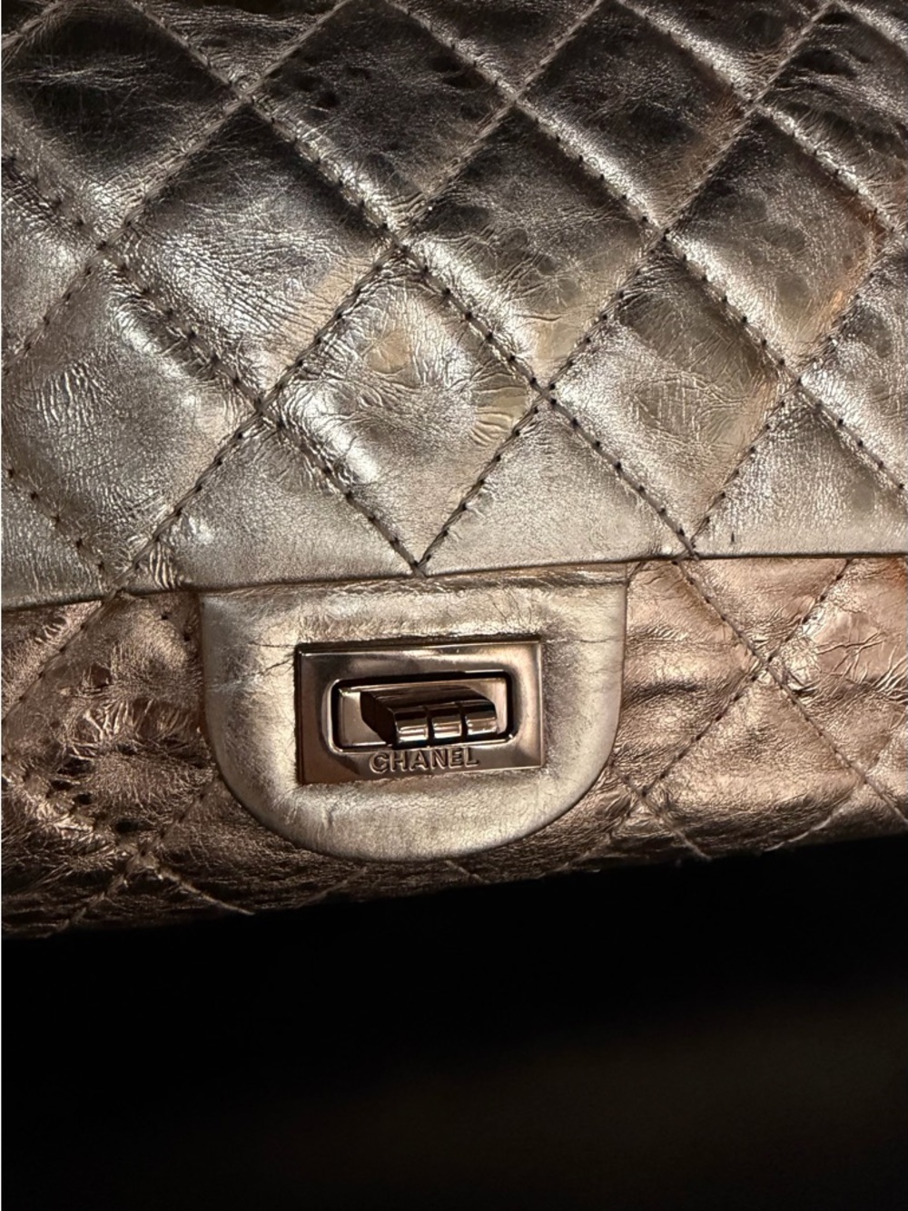 Chanel Reissue 2.55 Rose Gold Handbag Rare Color - Picture 3 of 8